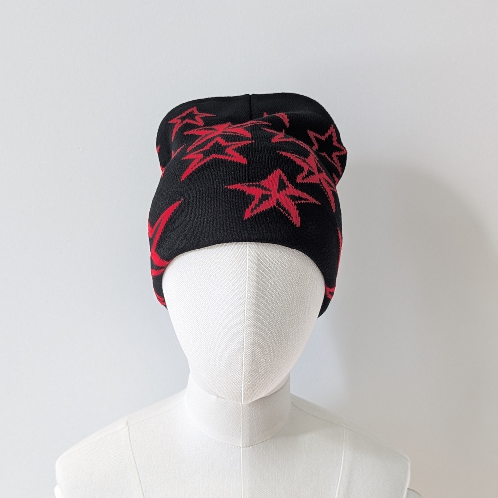 Black and Red‎ Star Pattern Beanie